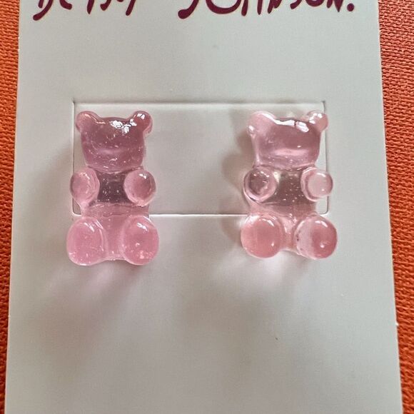 🩷 Betsey Johnson Barbie pink gummy bear studs 🩷 - Picture 1 of 5
